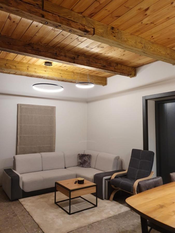 Kk Apartment Ventspils Luaran gambar