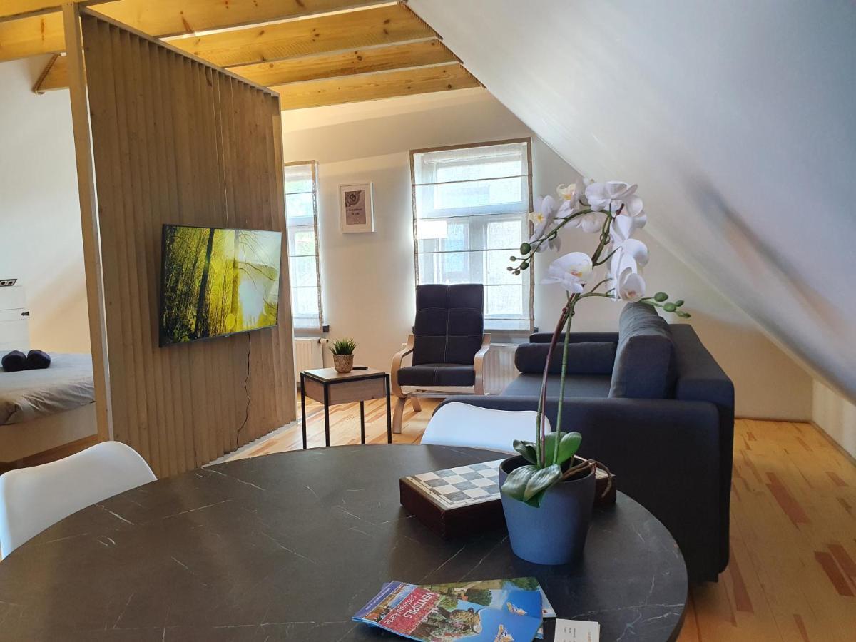 Kk Apartment Ventspils Luaran gambar