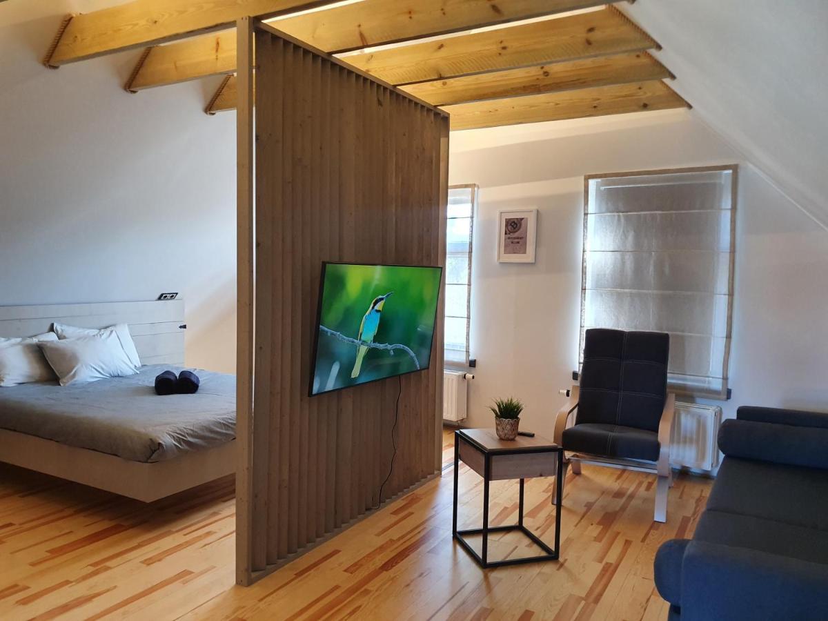 Kk Apartment Ventspils Luaran gambar