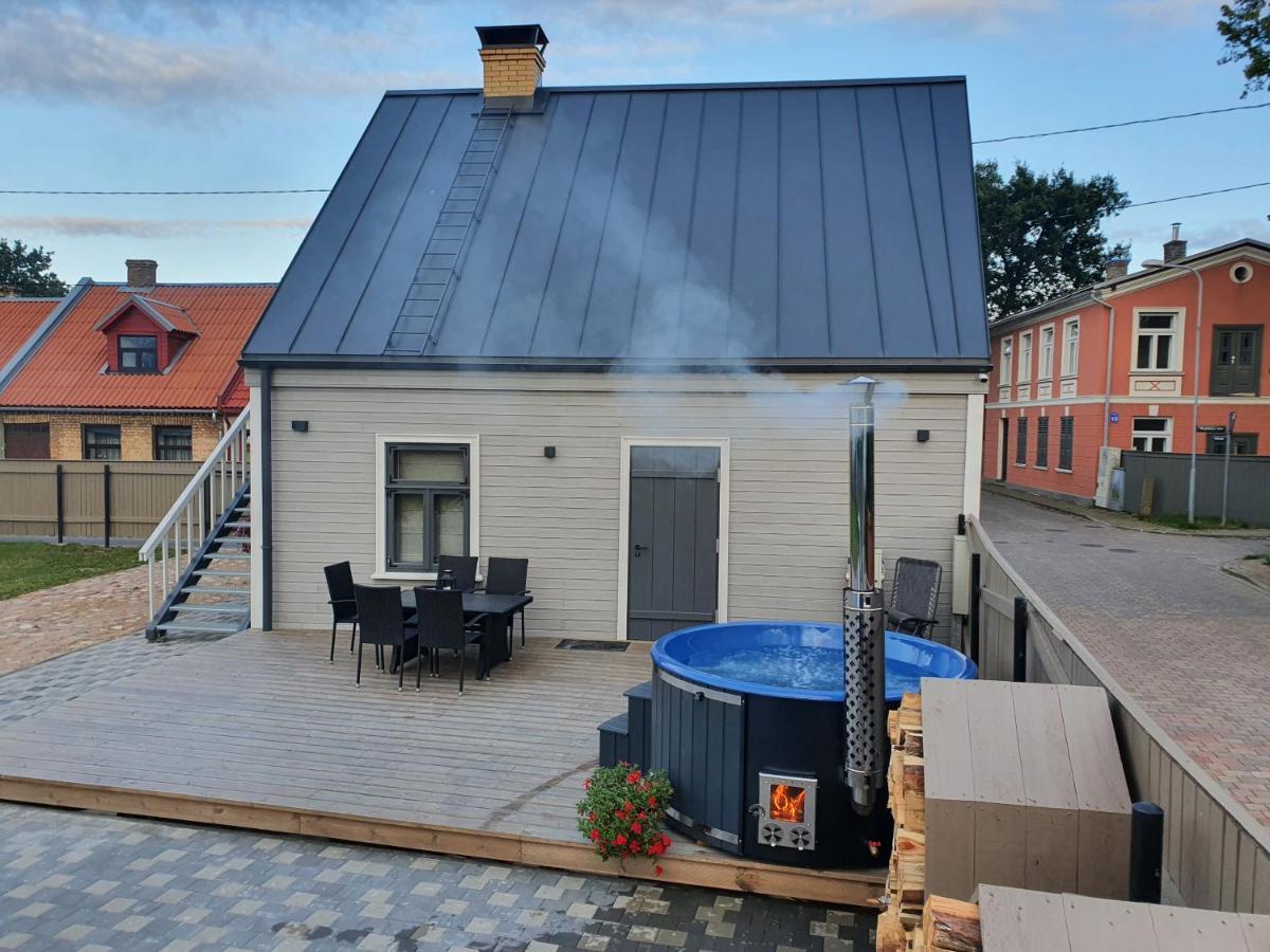 Kk Apartment Ventspils Luaran gambar